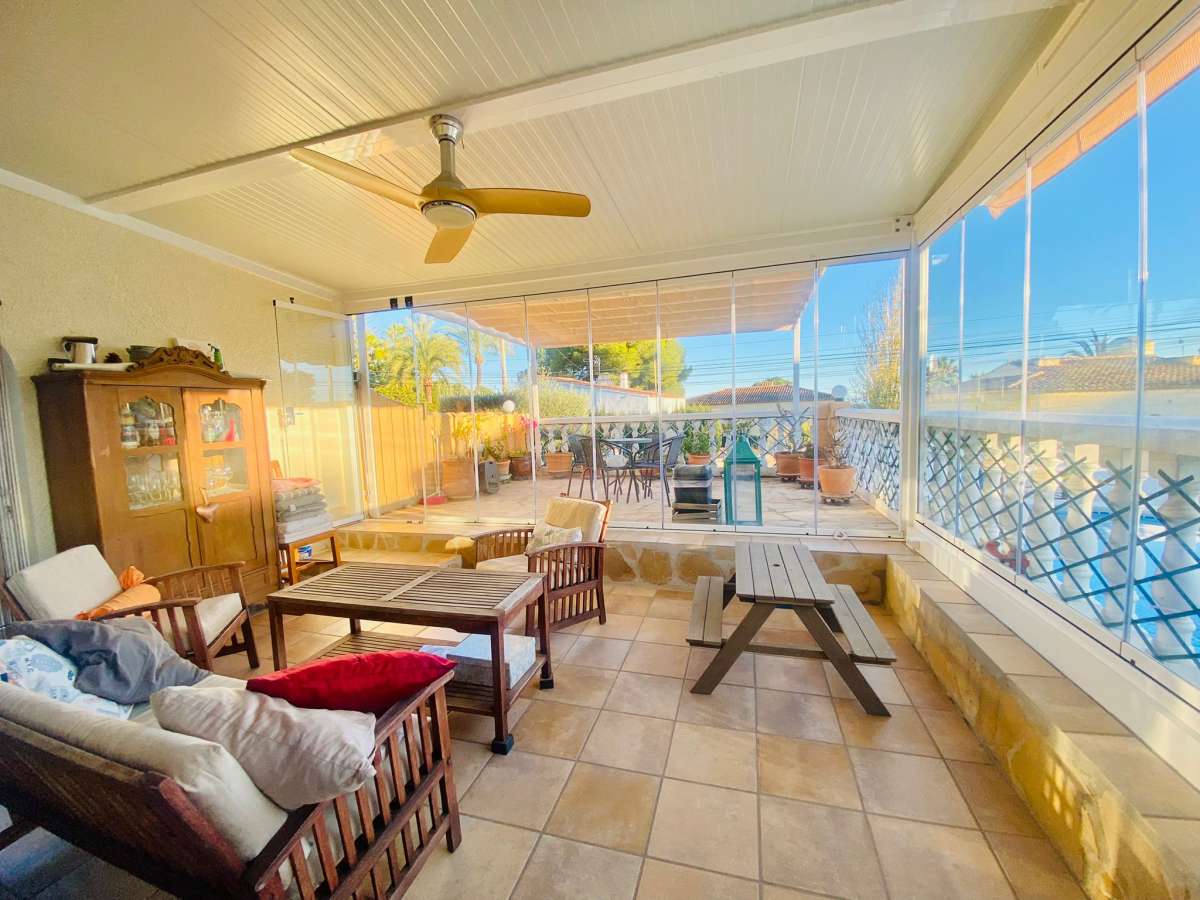 Venta. Villa en Calpe