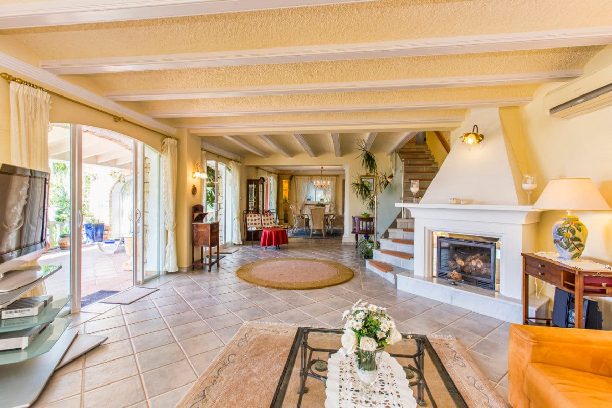 Traumvilla mit Meerblick zu verkaufen in Benissa