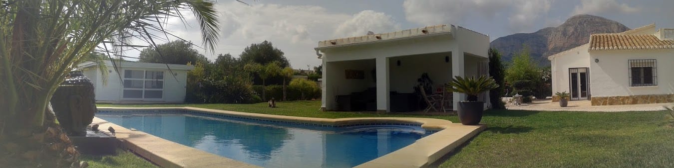 Verkoop. Villa in Javea