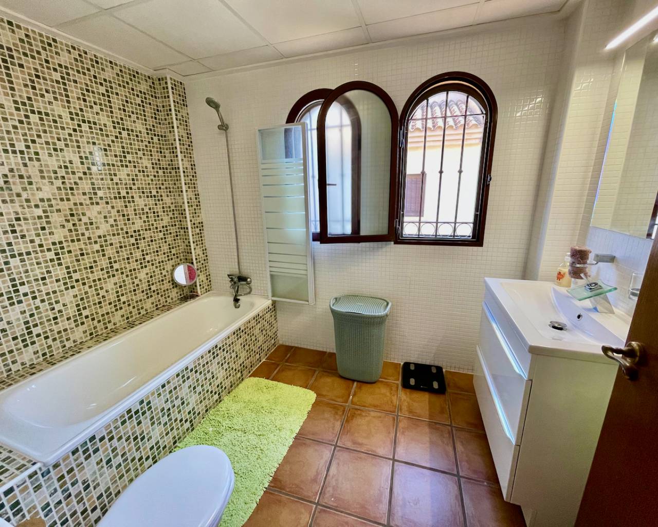 Venta. Villa en Algorfa