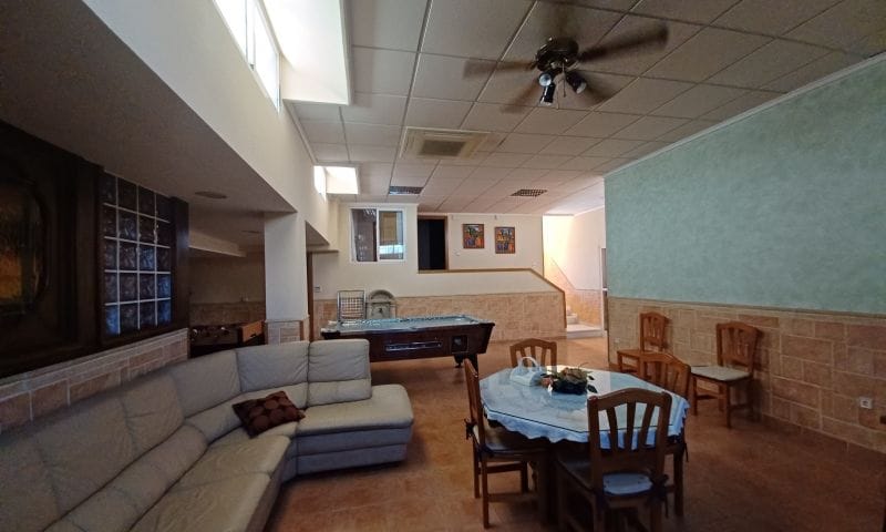 Venta. Villa en Torrevieja