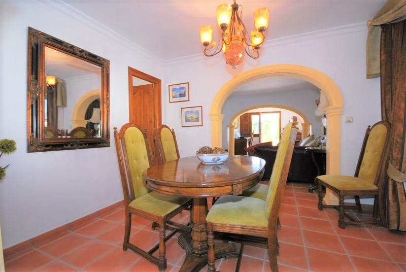 Verkauf. Villa in Benissa Coastal