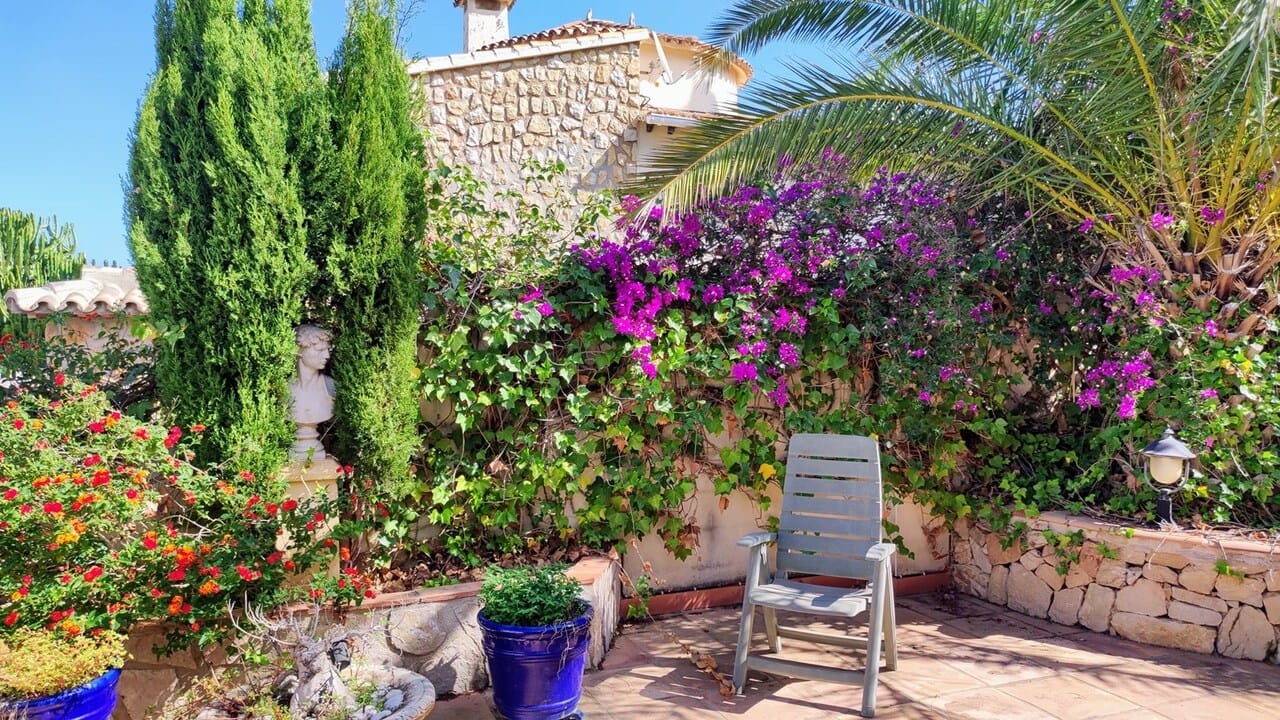 Venta. Villa en Denia