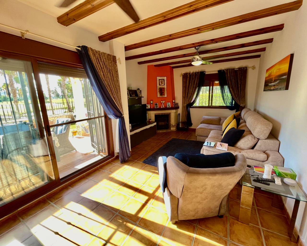 Venta. Villa en Algorfa