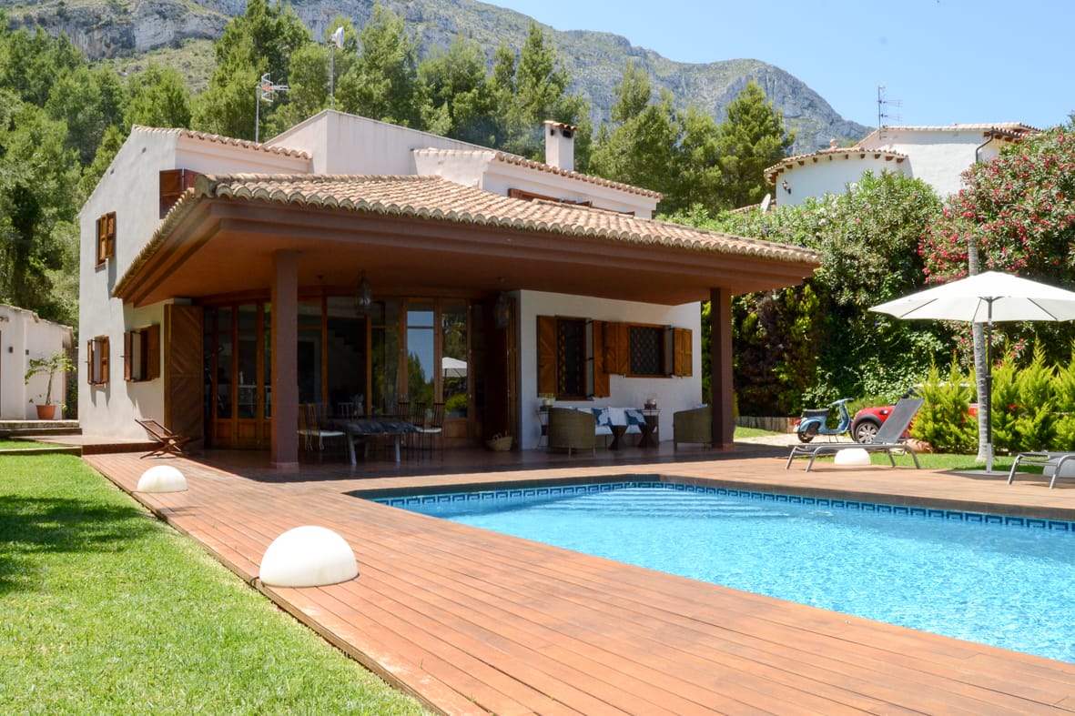 Villa for sale in Dénia