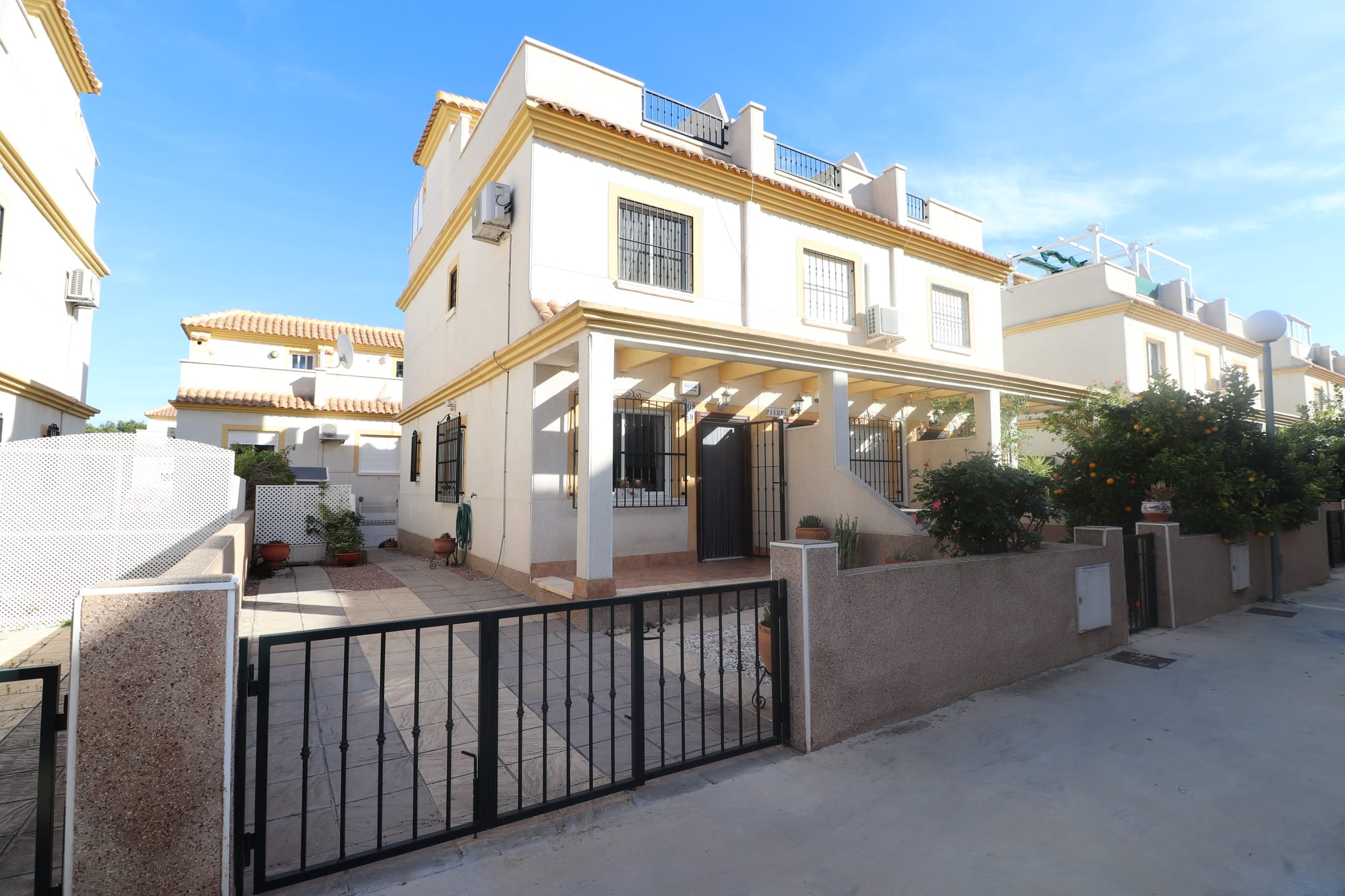 CC-82979 - Venta. Townhouse en Algorfa