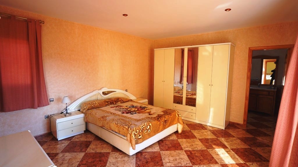 Venta. Villa en Calpe