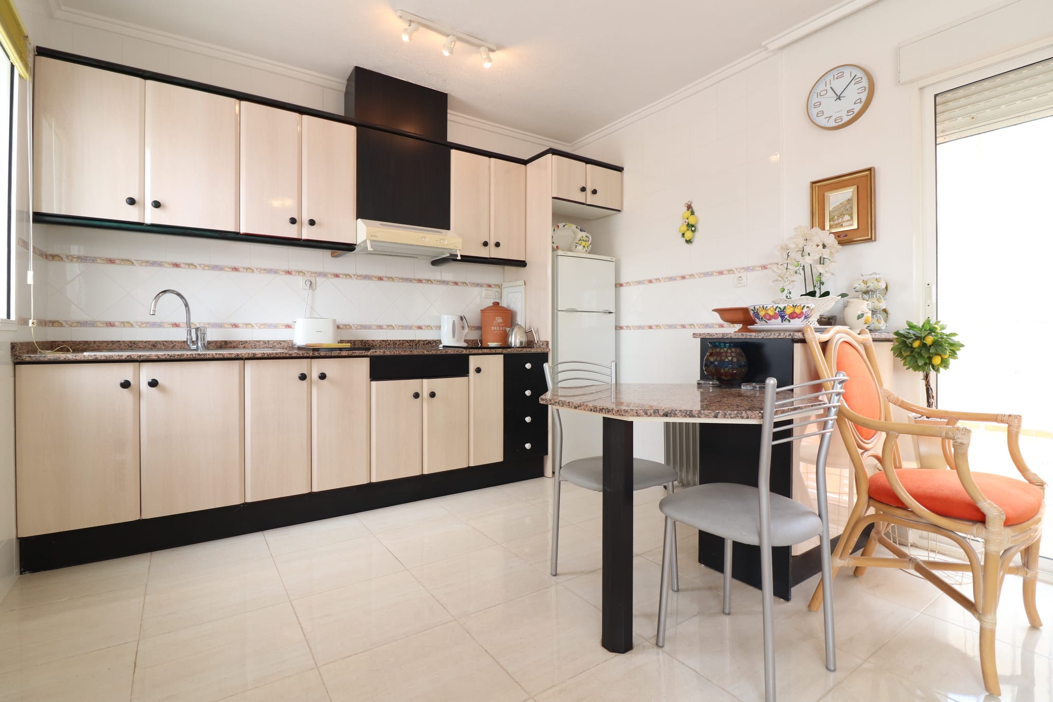 Venta. Townhouse en Benimar