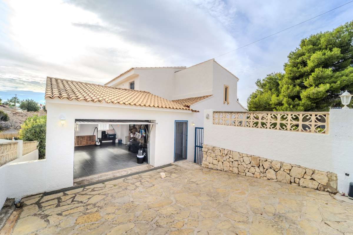 For Sale. Villa in Calpe