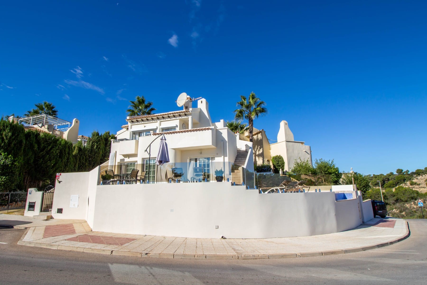 CC-813275 - For Sale. Villa in Orihuela Costa