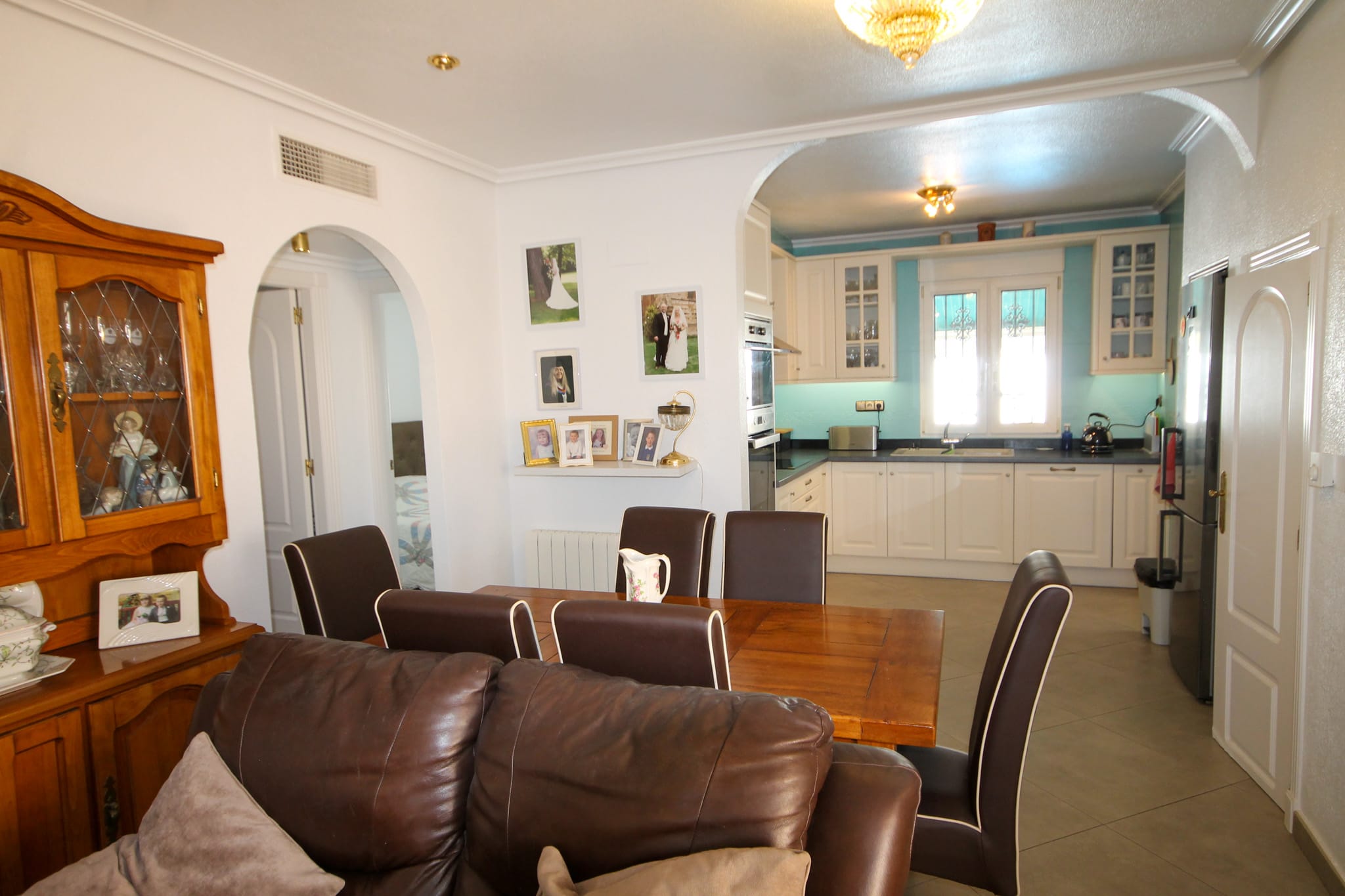 Venta. Villa en San Miguel de Salinas