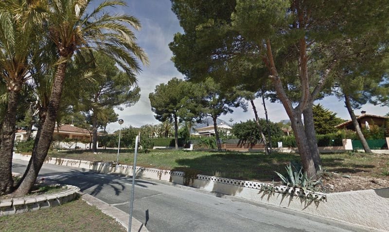 For Sale. Villa in Benidorm