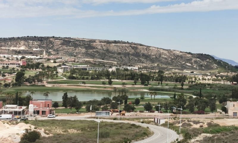 Venta. Villa en Algorfa