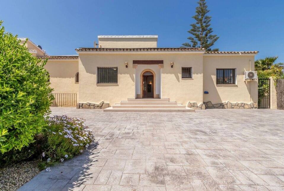 Verkauf. Villa in Javea