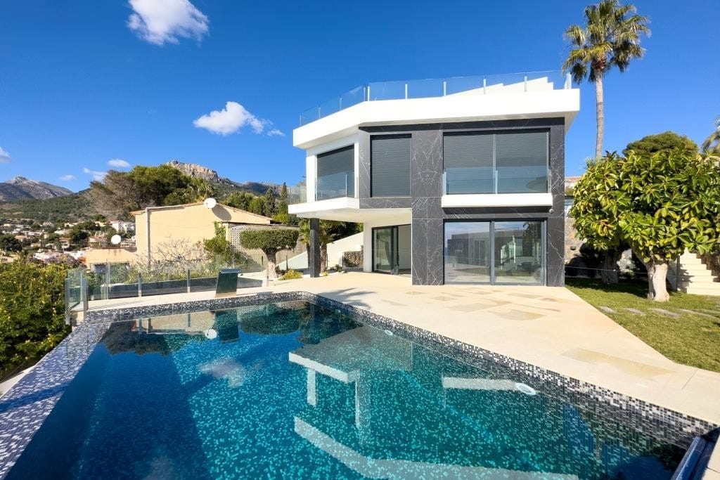 CC-1243373 - Verkoop. Villa in Calpe