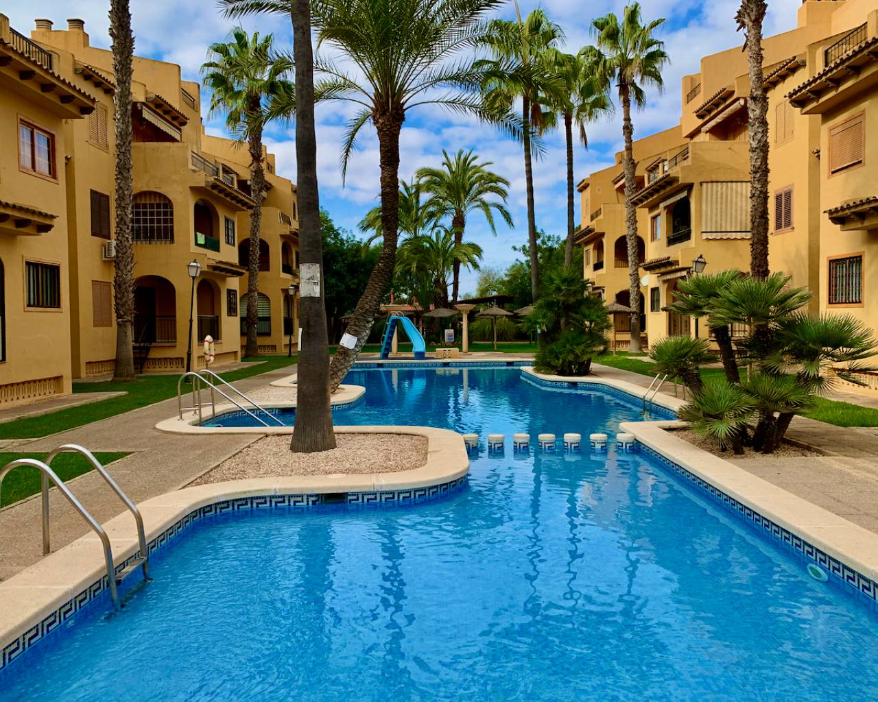 CC-61031 - Verkoop. Appartement in La Mata