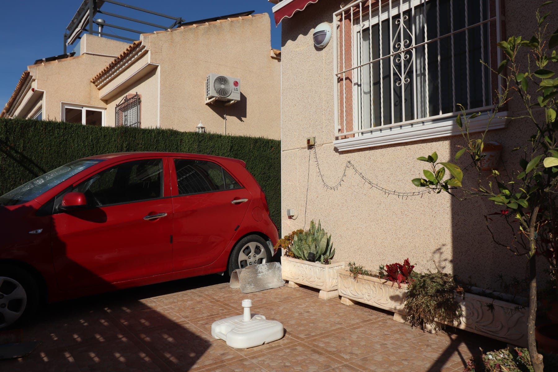 Venta. Villa en Algorfa