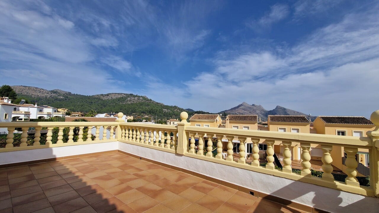 For Sale. Villa in Sagra