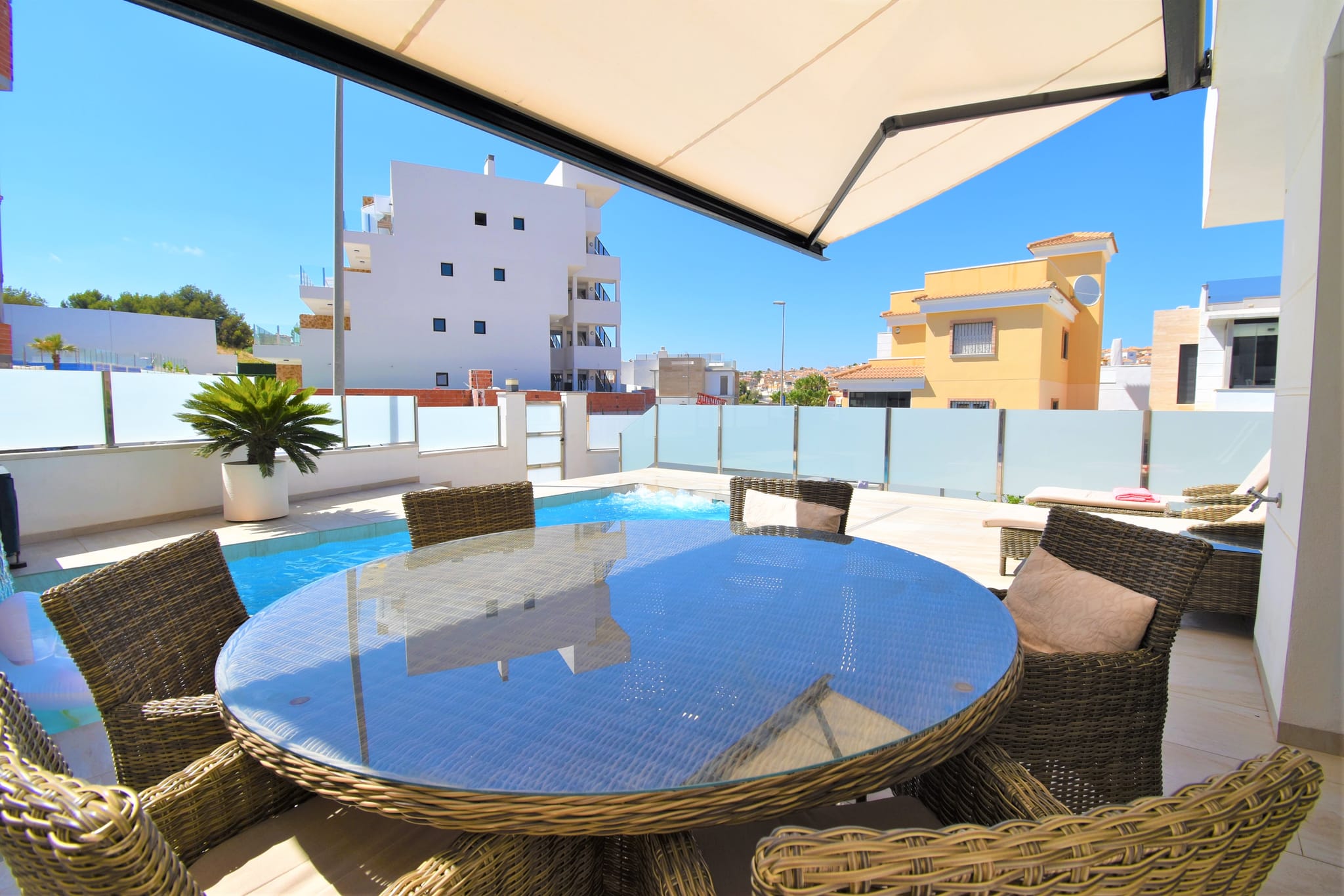 Venta. Villa en Orihuela Costa