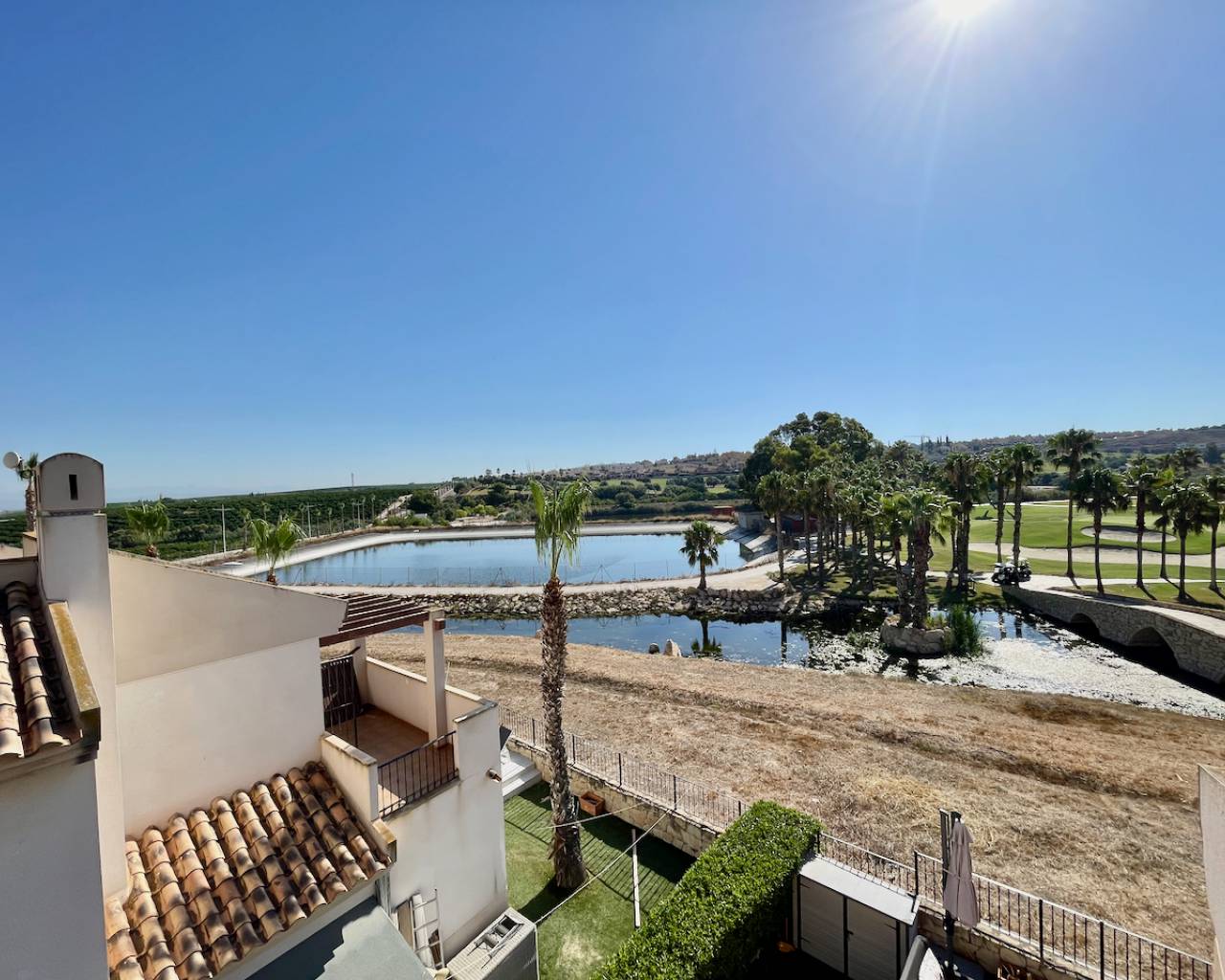 Venta. Villa en Algorfa