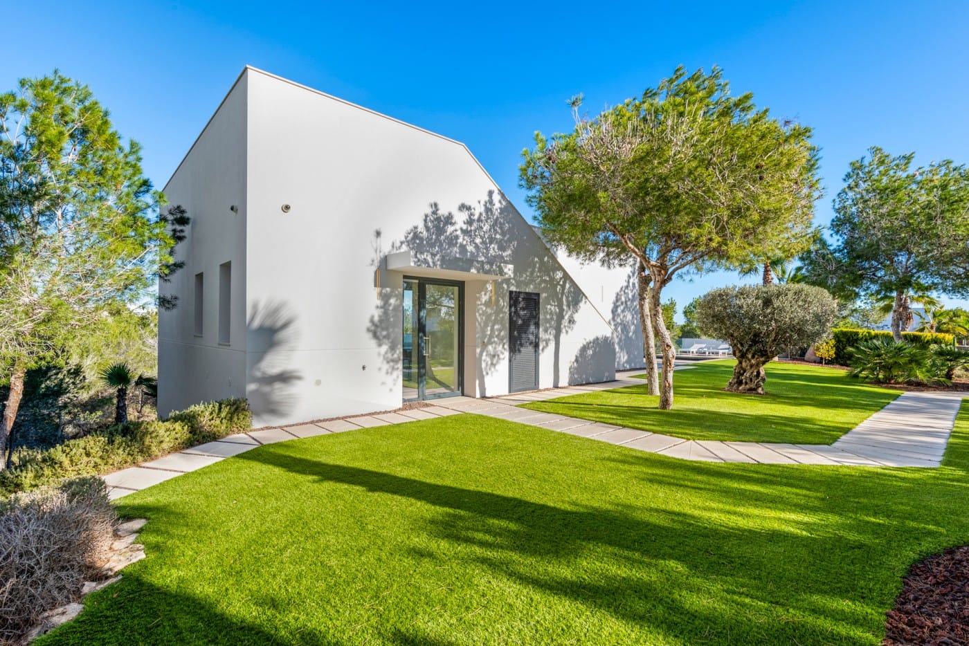 For Sale. Villa in Orihuela Costa