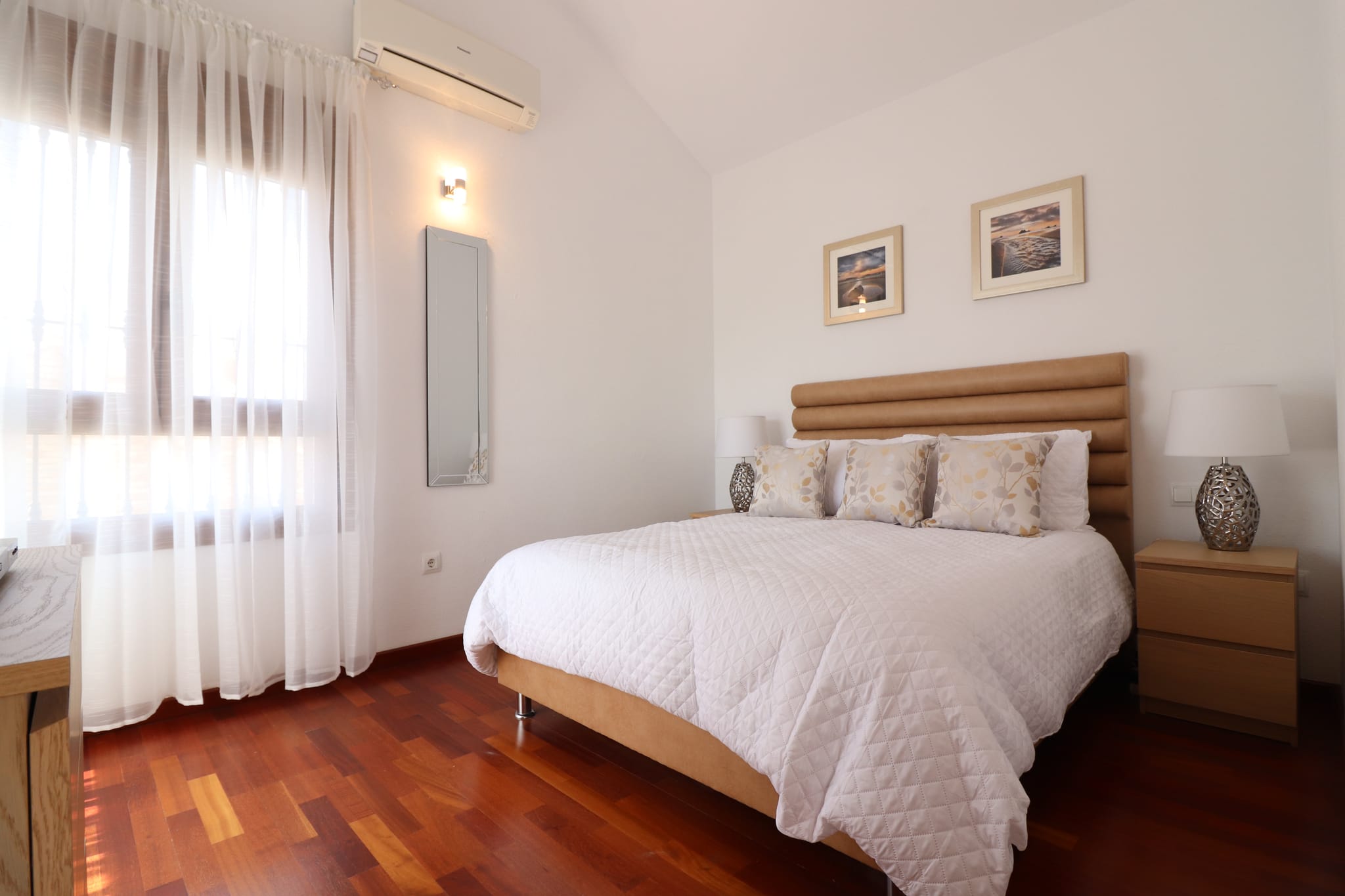 Venta. Villa en Algorfa