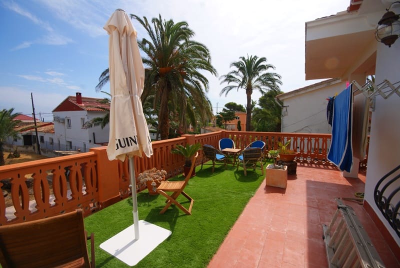 Villa for sale in Dénia