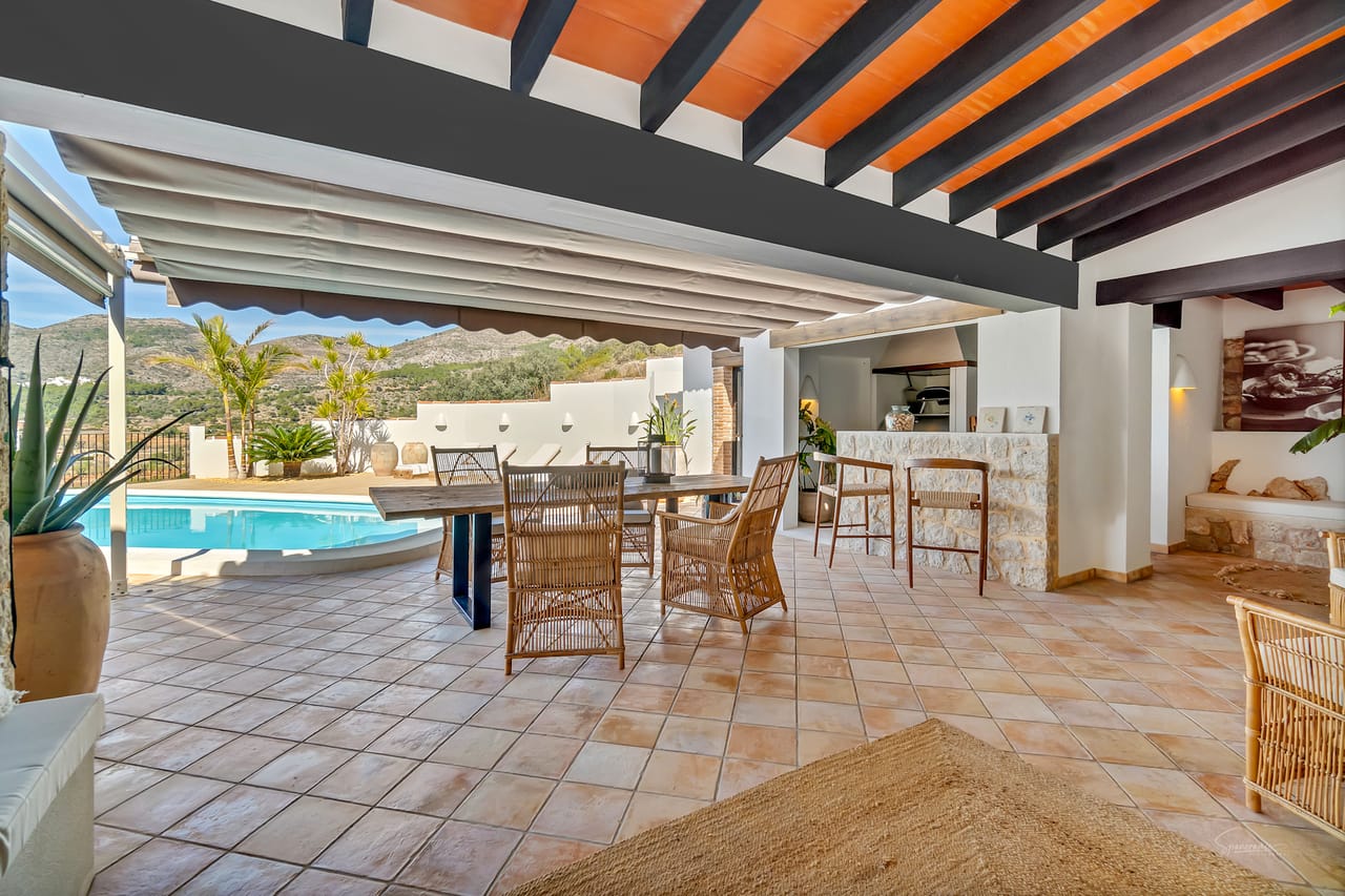 For Sale. Villa in Lliber