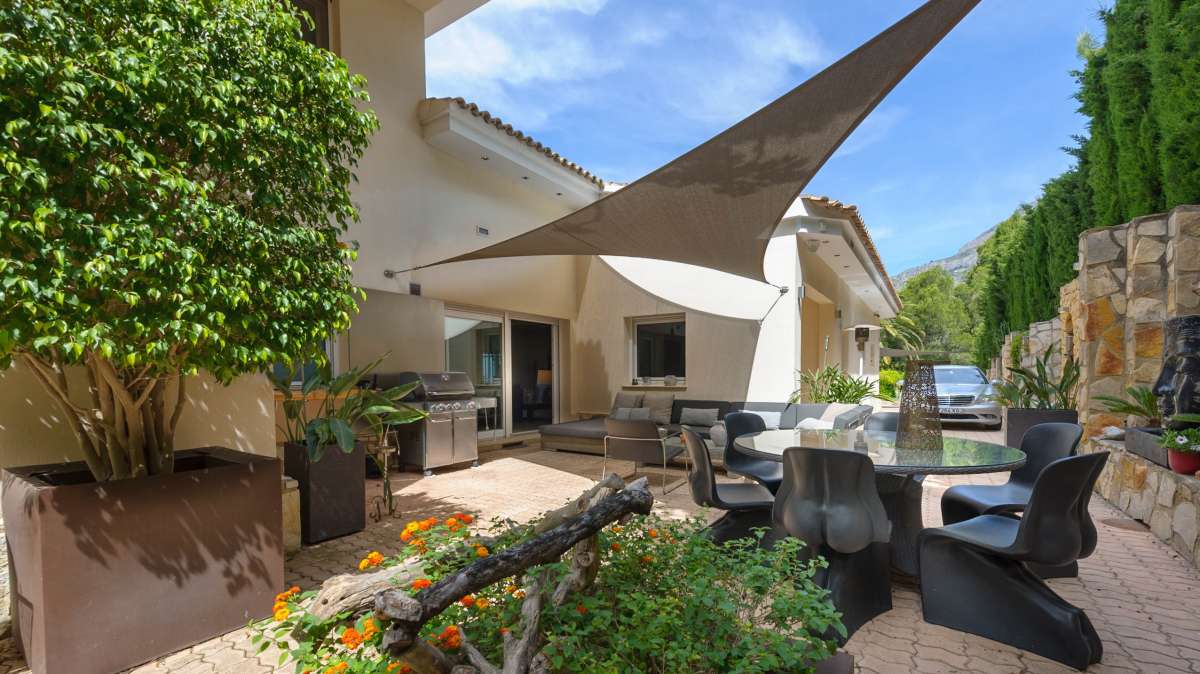 For Sale. Villa in Altea