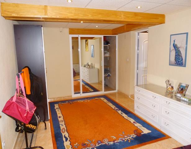 Venta. Villa en Pinar De Campoverde
