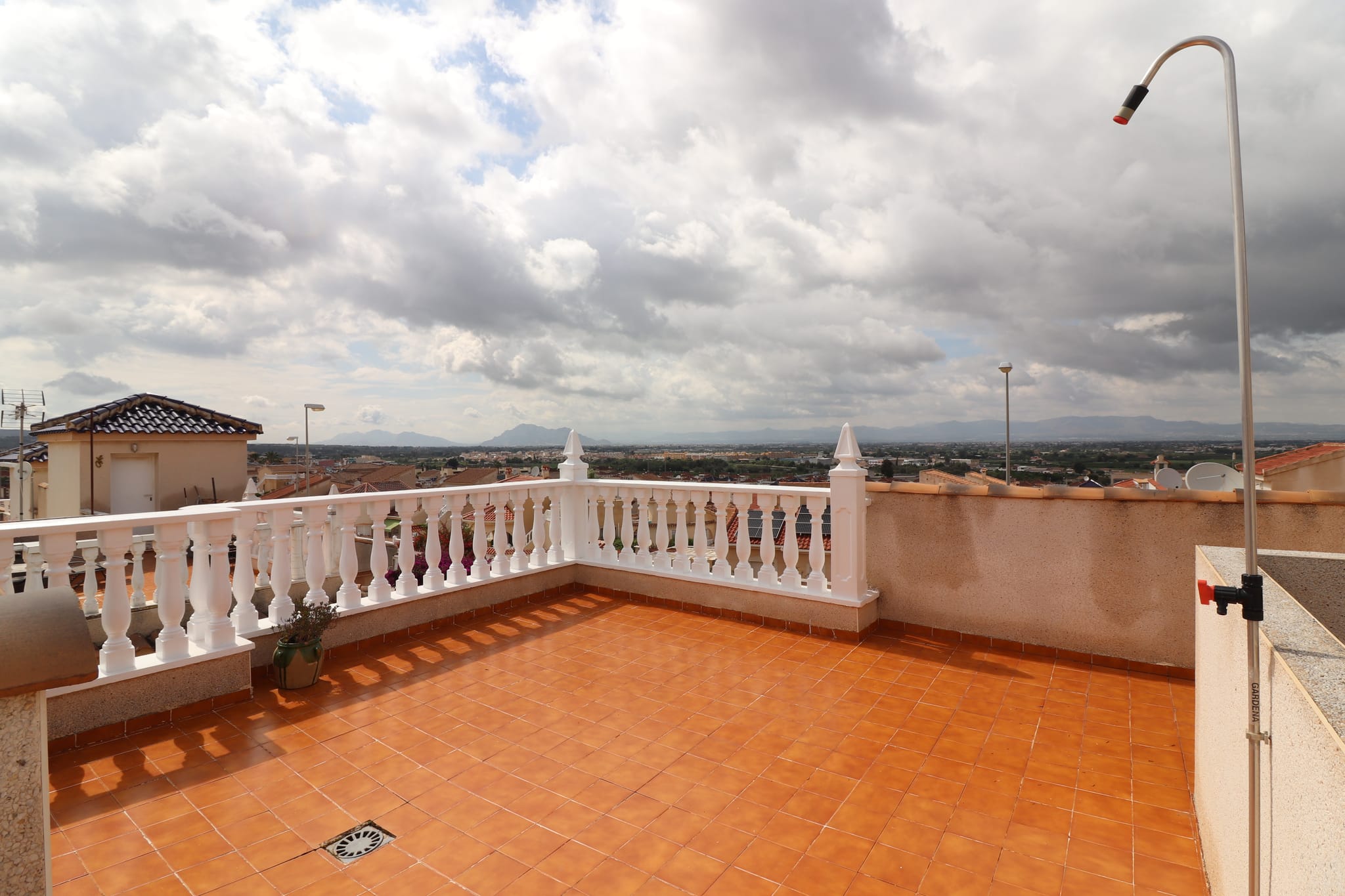 Venta. Townhouse en Benimar