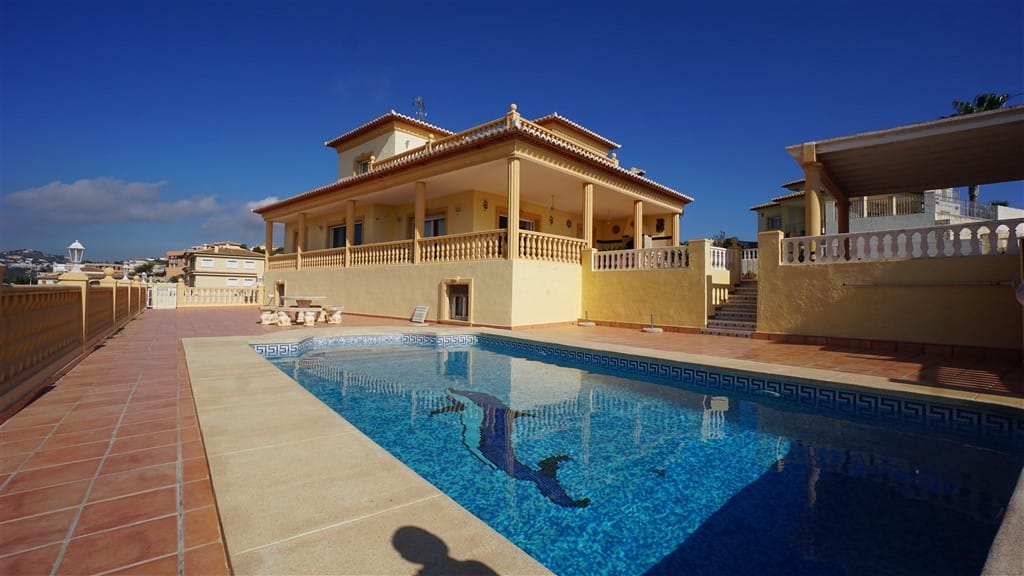 For Sale. Villa in Calpe