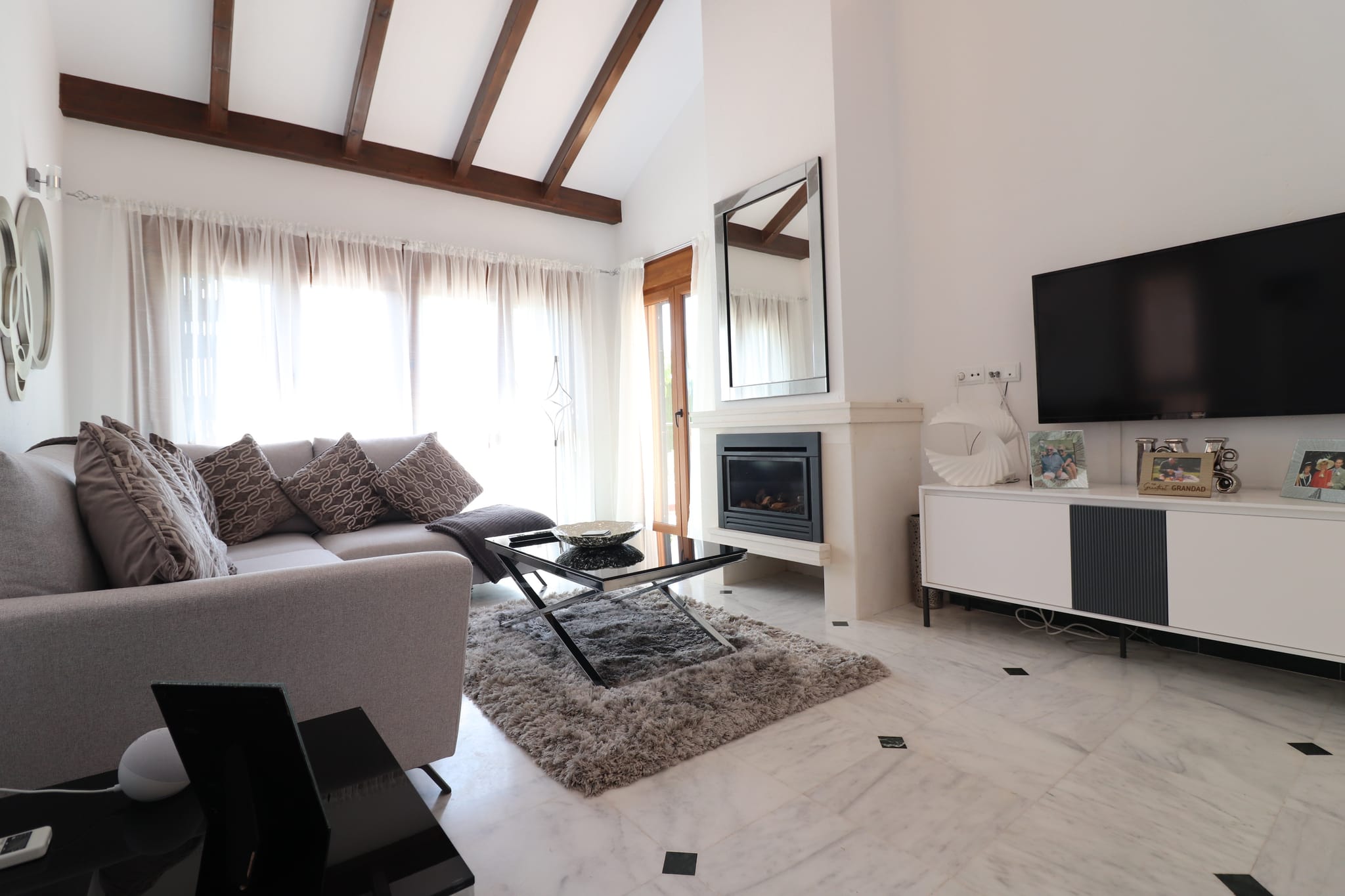 Venta. Villa en Algorfa