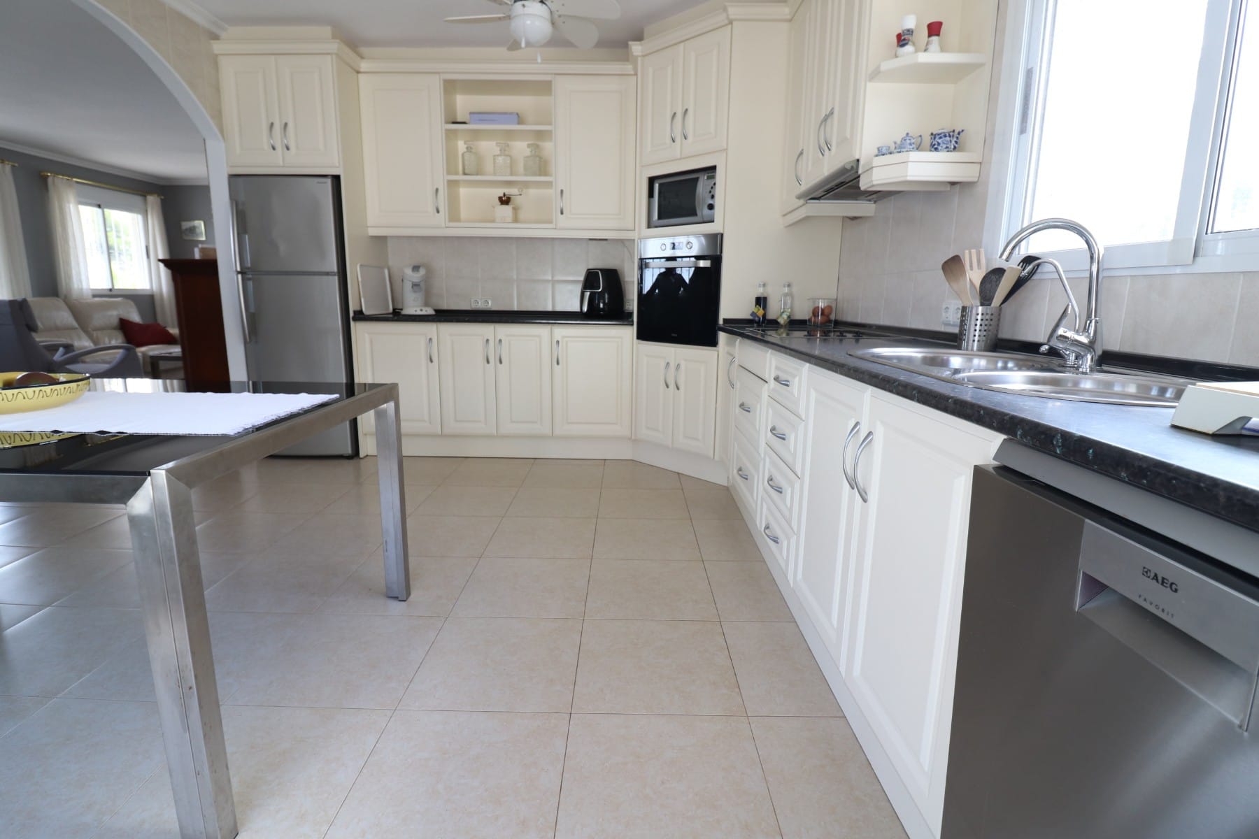 For Sale. Villa in Algorfa