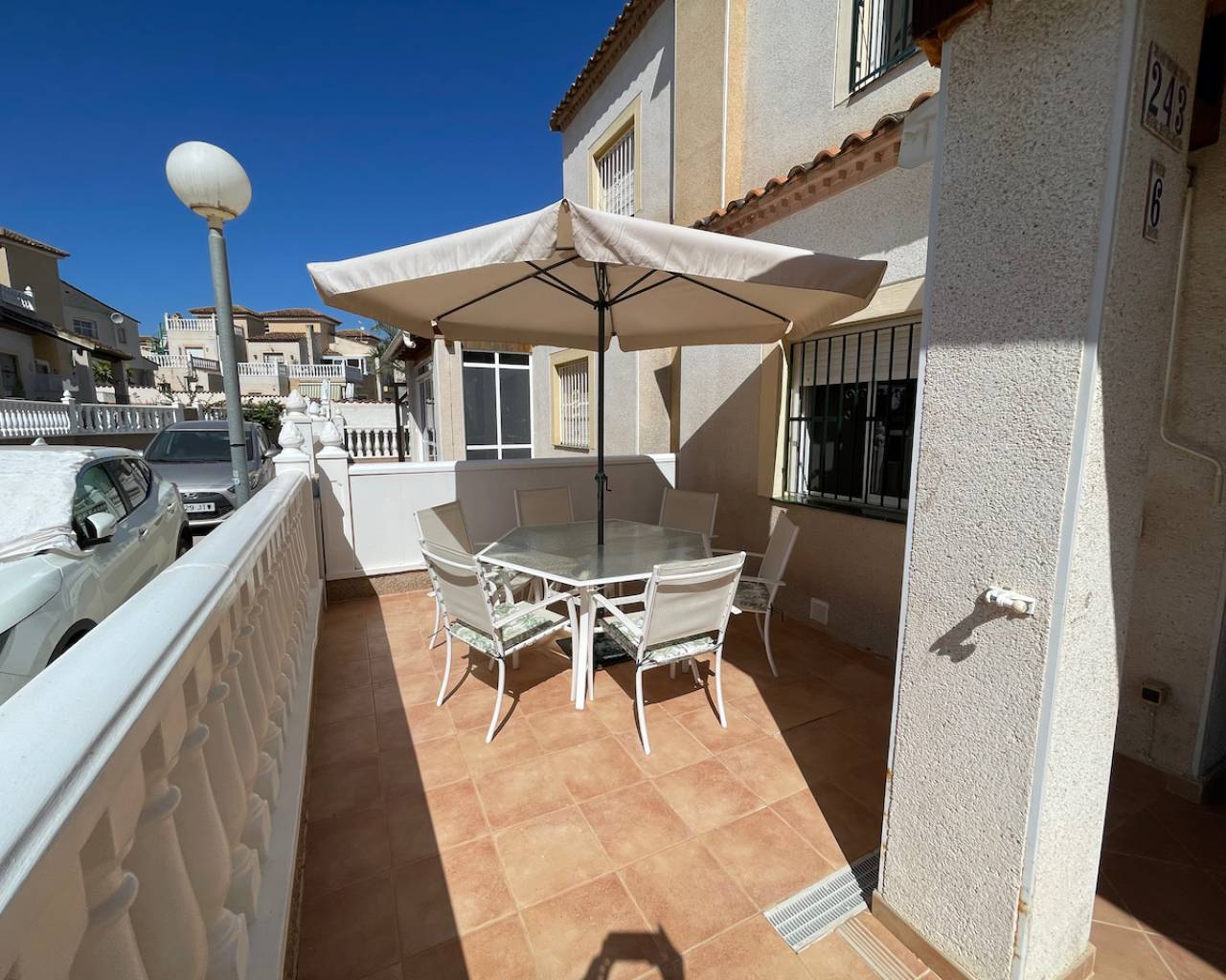Venta. Villa en Algorfa