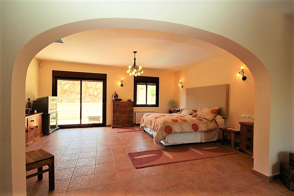 For Sale. Villa in Lliber