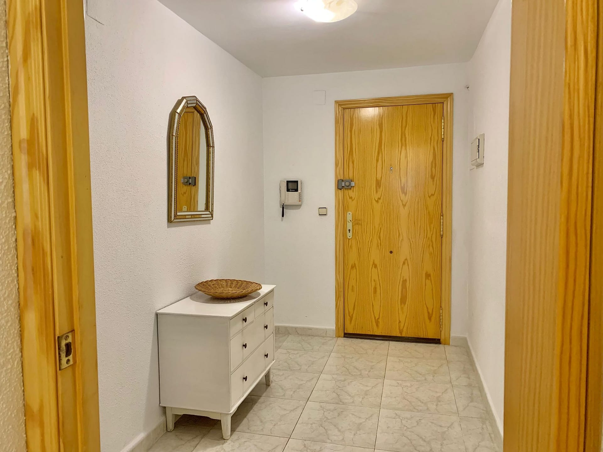Venta. Apartment en Javea