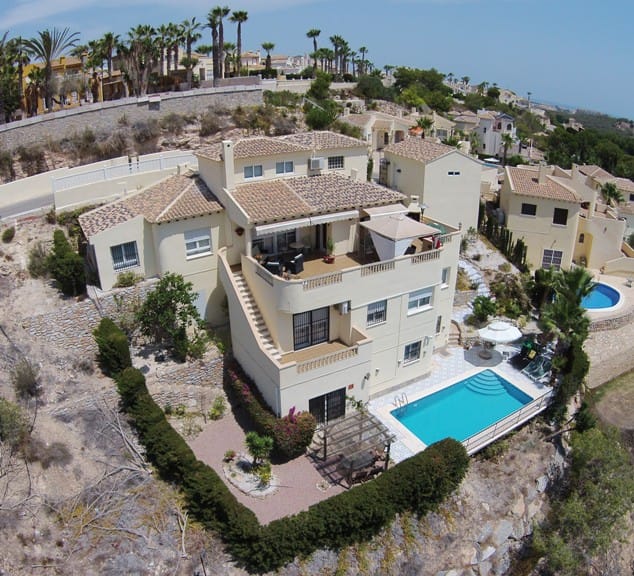 CC-89009 - For Sale. Villa in Orihuela Costa
