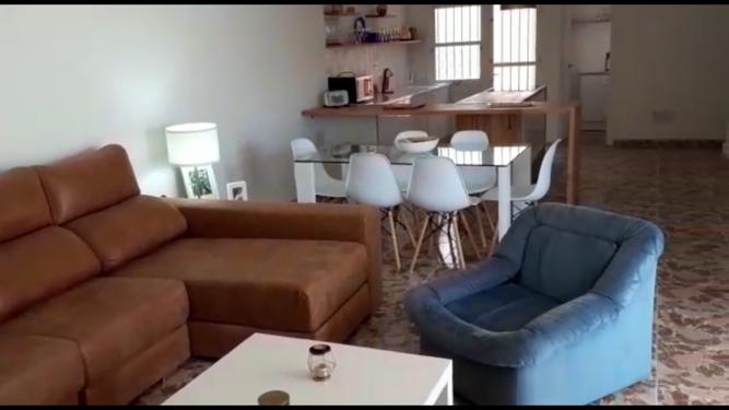 Venta. Villa en Torrevieja