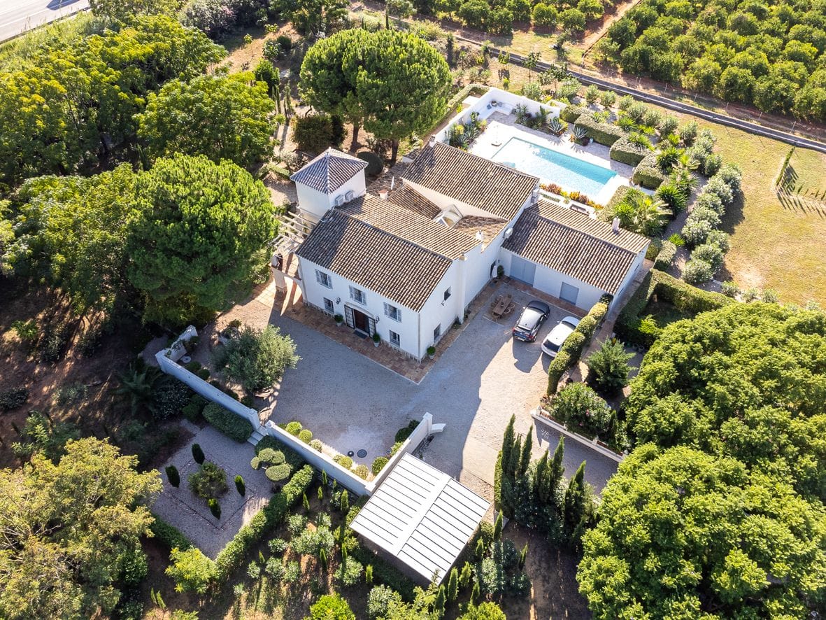 Beautiful manor house just a stone's throw from Dénia.
