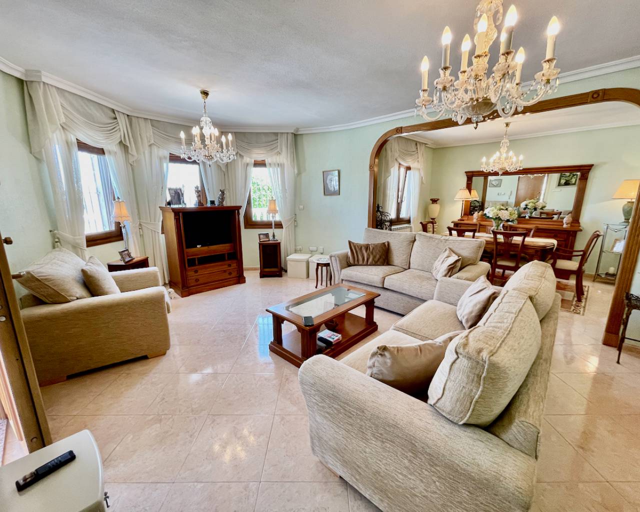 Venta. Villa en Orihuela Costa
