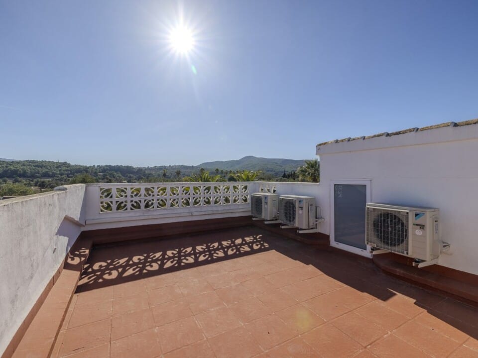 Verkoop. Villa in Javea