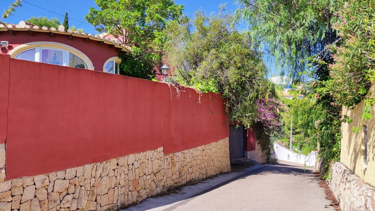 Venta. Villa en Denia