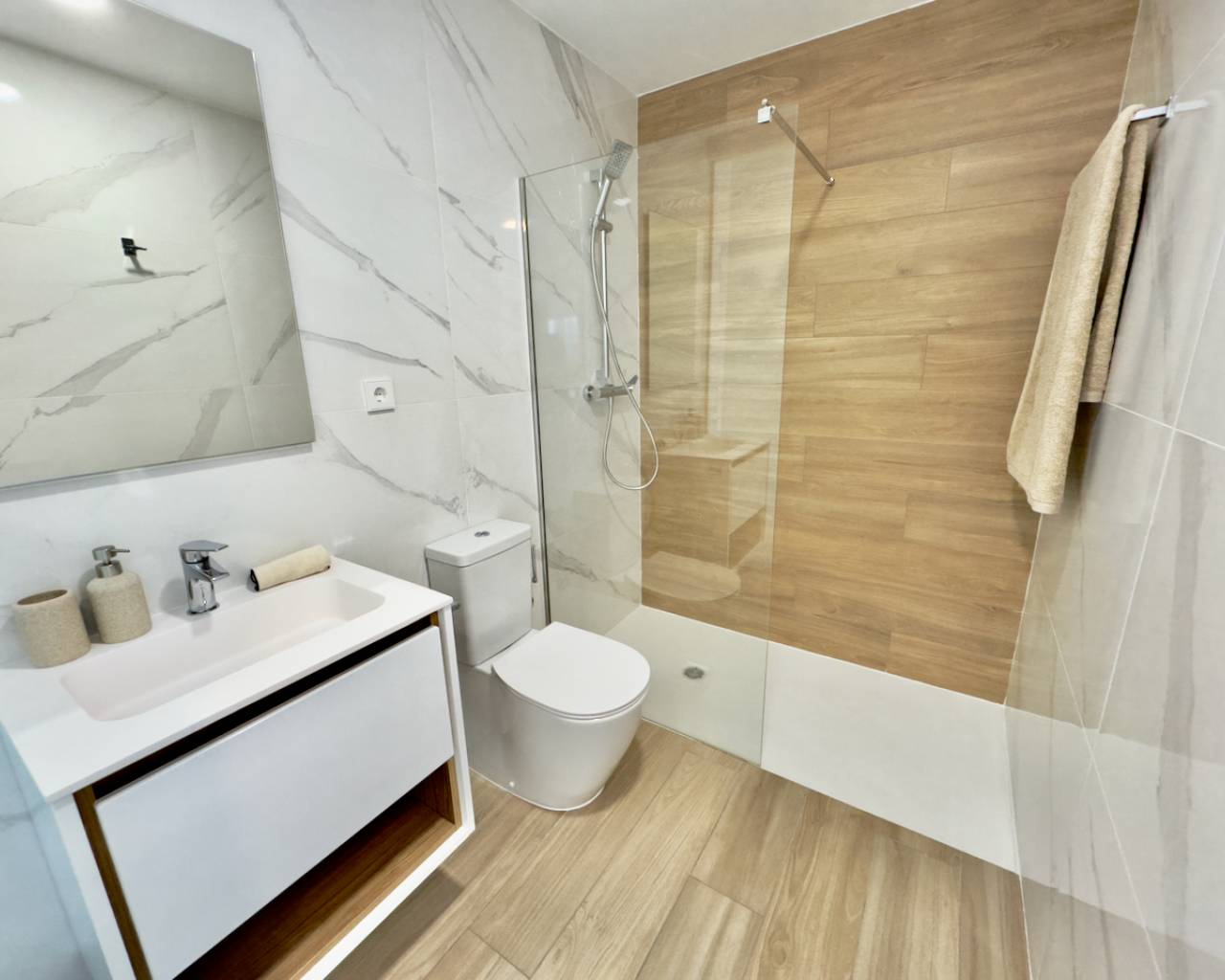 For Sale. Apartment in Los Montesinos