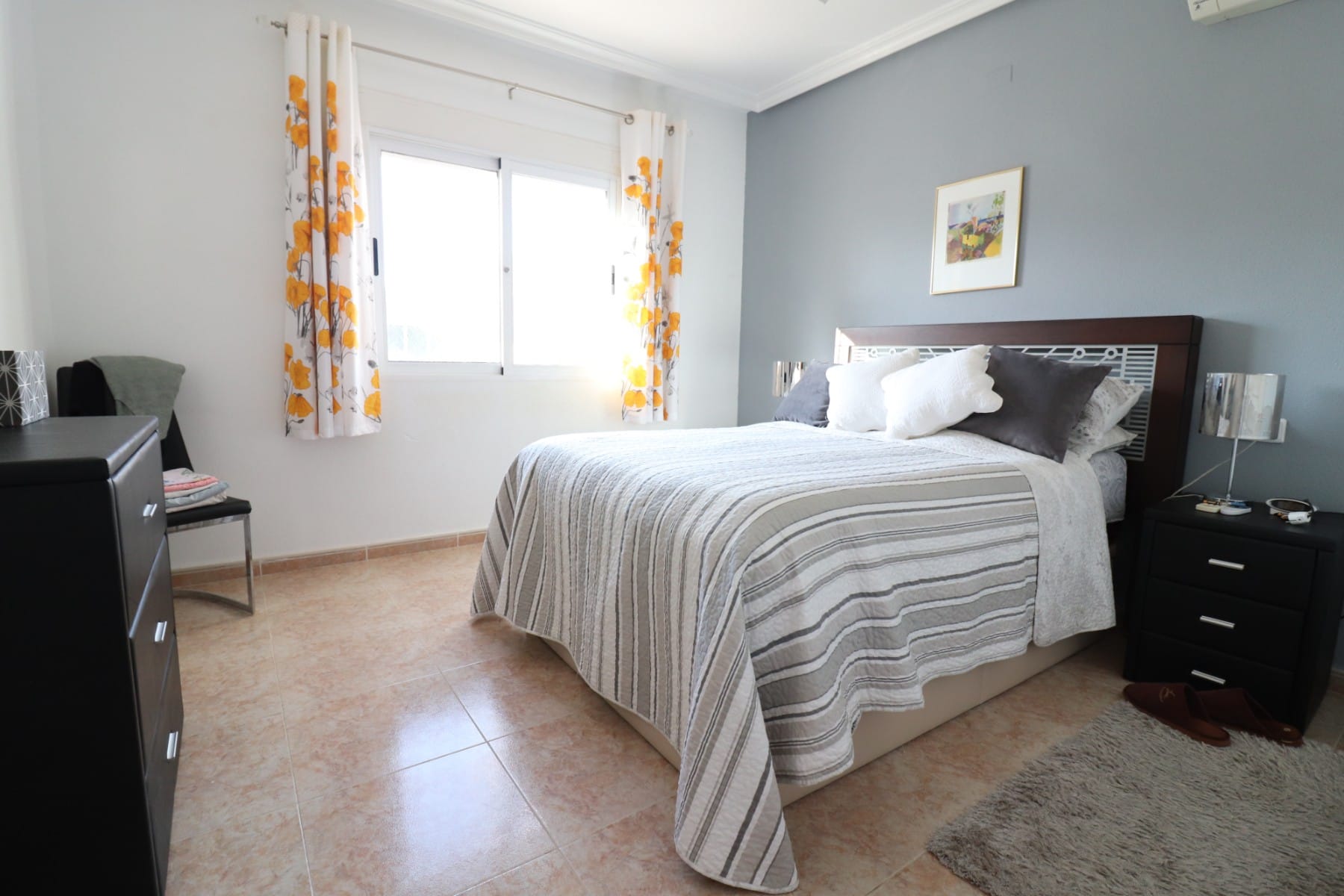 Venta. Villa en Algorfa