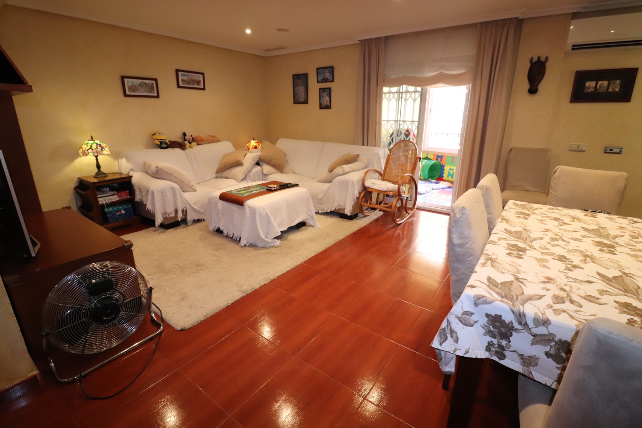 Venta. Townhouse en Catral