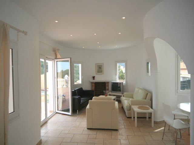 Neubau-Villa mit Meerblick zu Verkaufen in Javea