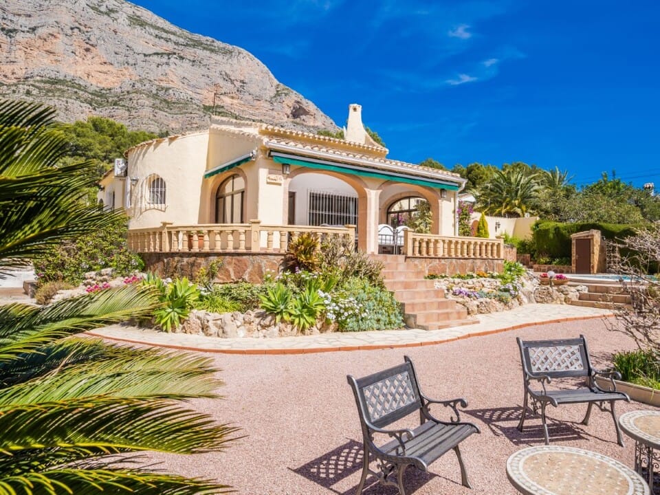 Venta. Villa en Javea