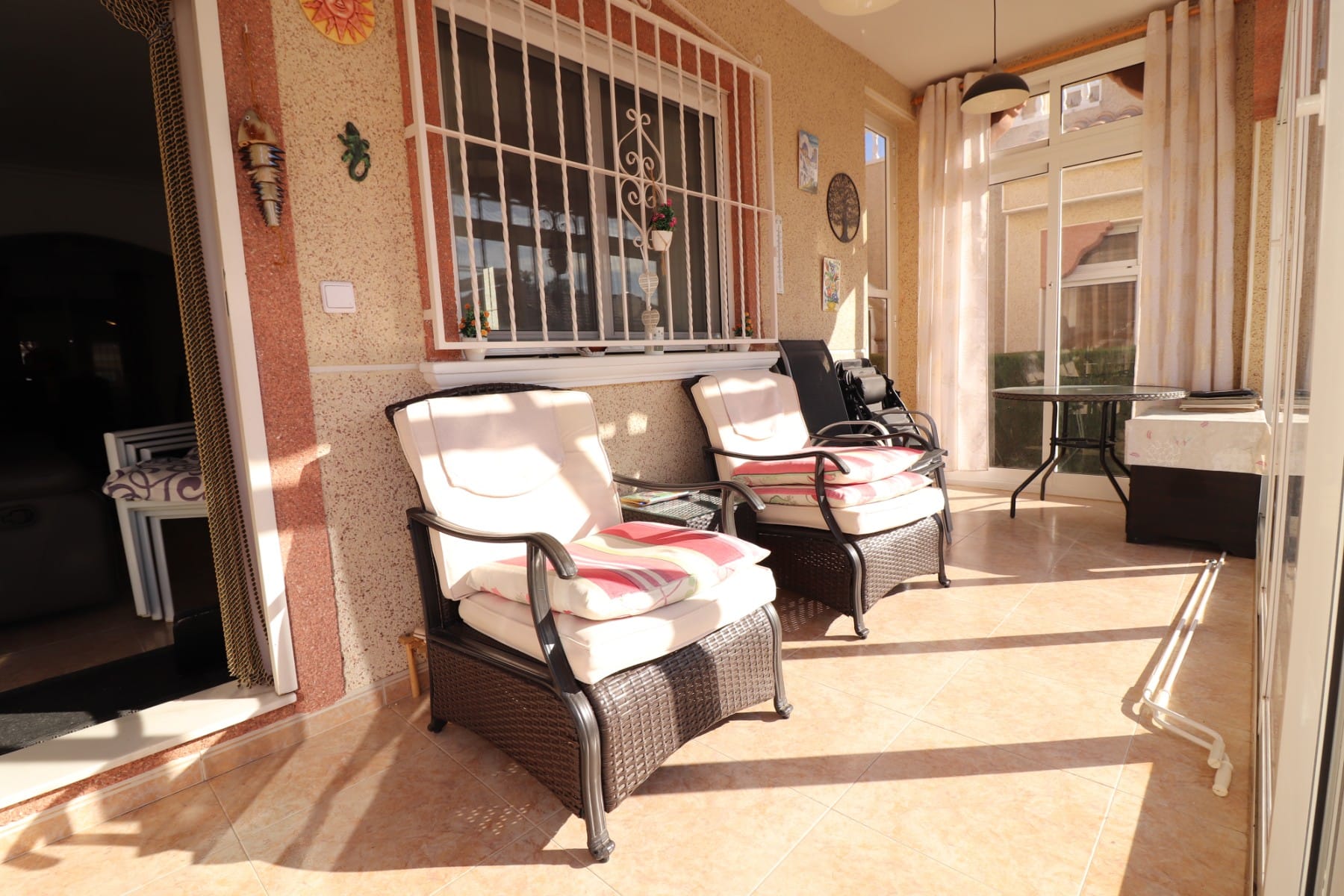 Venta. Villa en Algorfa