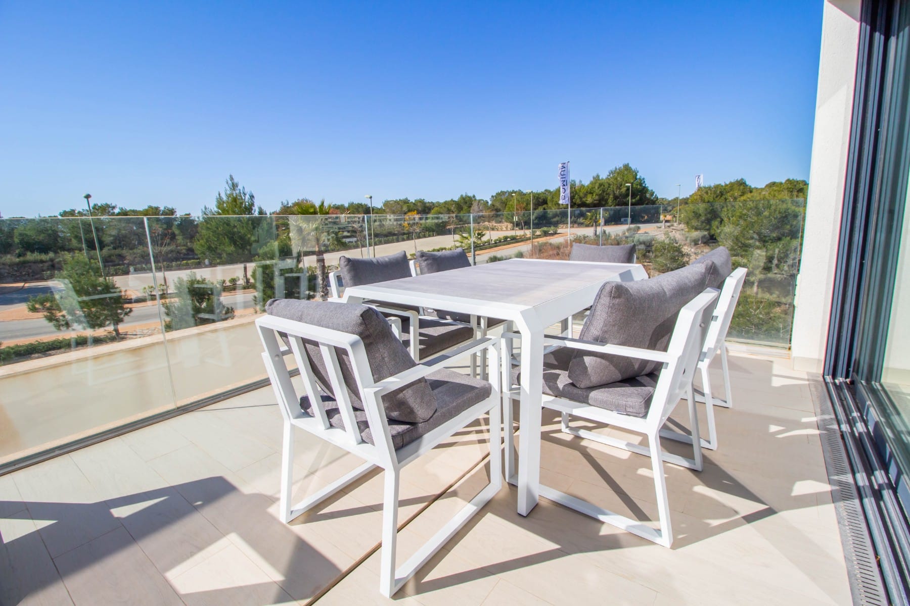 Venta. Apartment en Las Colinas Golf Resort